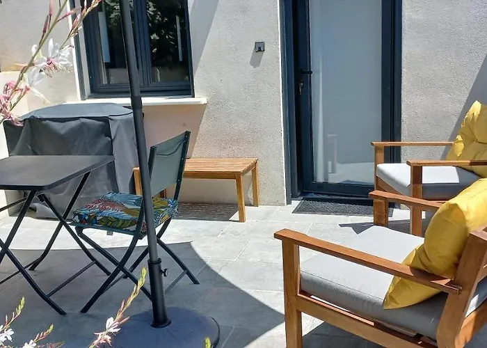 Charmant Logement Avec Terrasse